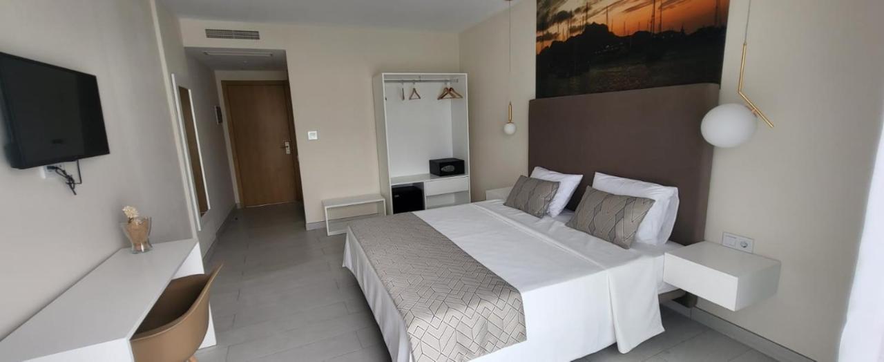 Ouril Mindelo Hotel Buitenkant foto