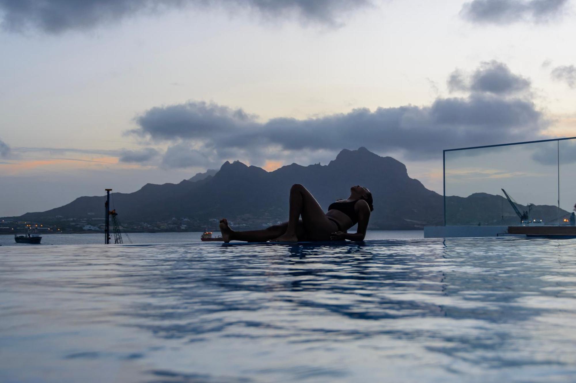 Ouril Mindelo Hotel Buitenkant foto